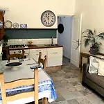 Lavande Apartment *